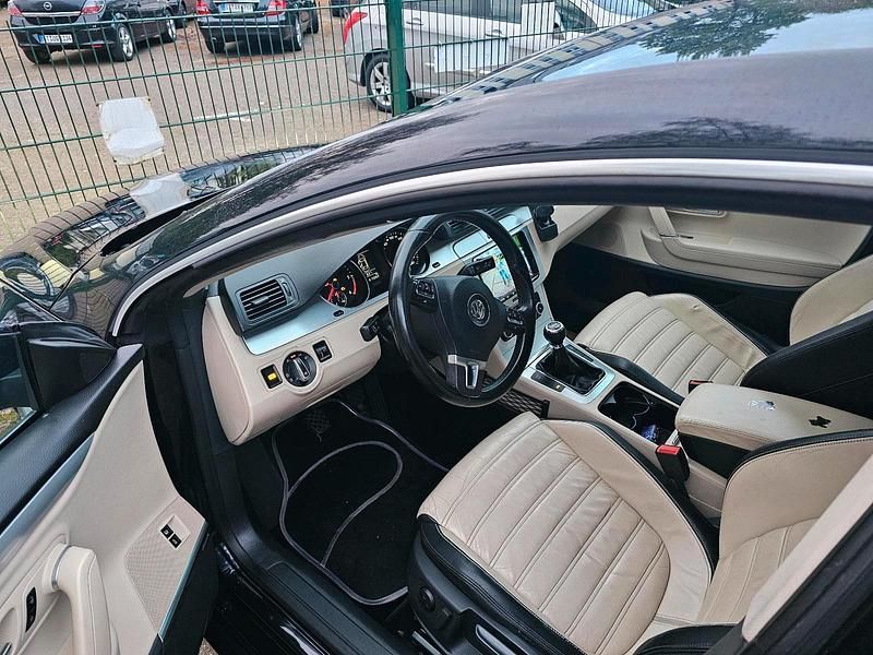 Schwarz Gebraucht 2008 VW CC Limousine | 5.400 € (Fairer Preis) - Bild 1/4