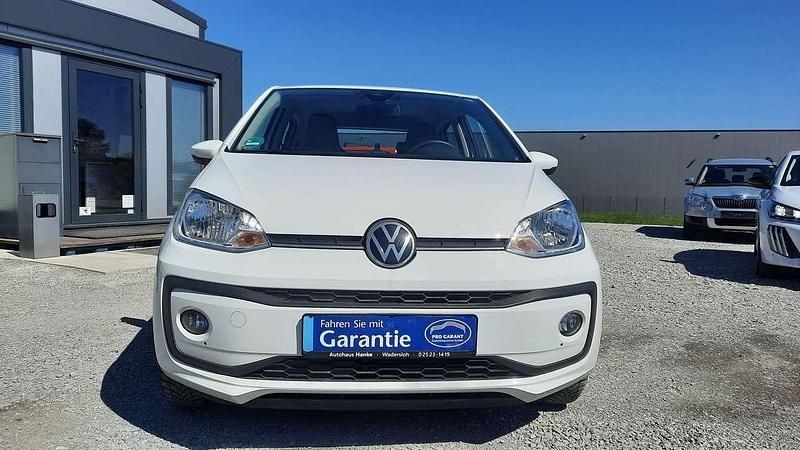 Usado VW up! 65 HP (47 kW) 2022 Branco Citadino