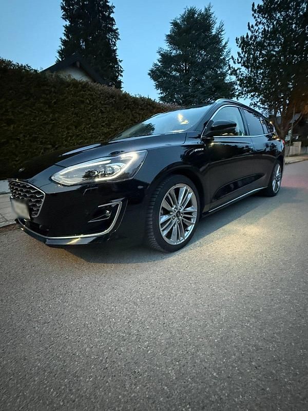 Gebraucht Ford Focus Vignale 150 PS (110 kW) 2019 Schwarz Kombi