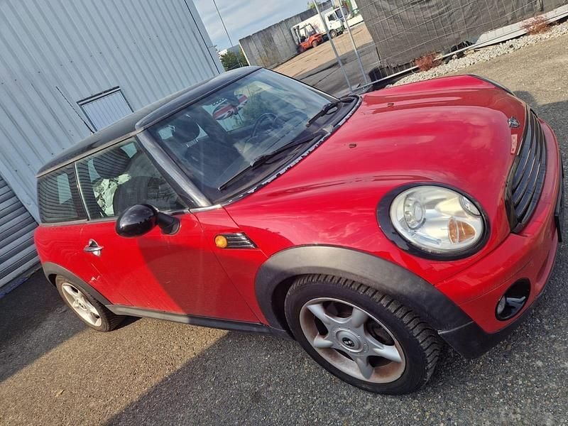 Rot Gebraucht 2007 Mini Cooper Kleinwagen | 1.299 € (Fairer Preis) - Bild 1/4