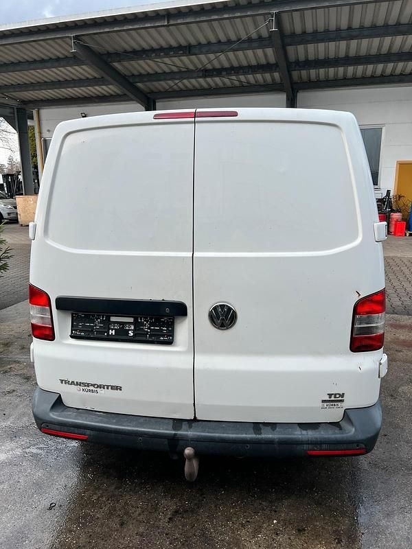 Gebraucht VW Transporter 114 PS (83 kW) 2012 Weiß Van