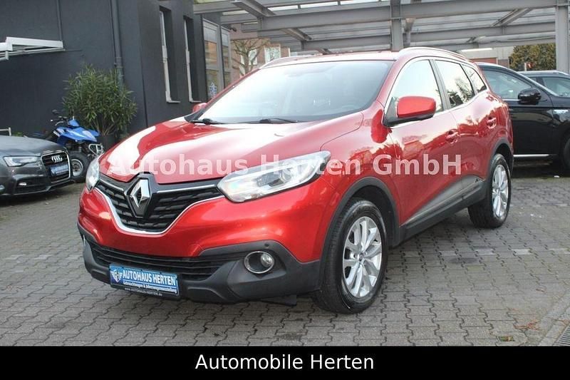 Rot Gebraucht 2015 Renault Kadjar Experience SUV | 8.650 € (Fairer Preis) - Bild 1/4