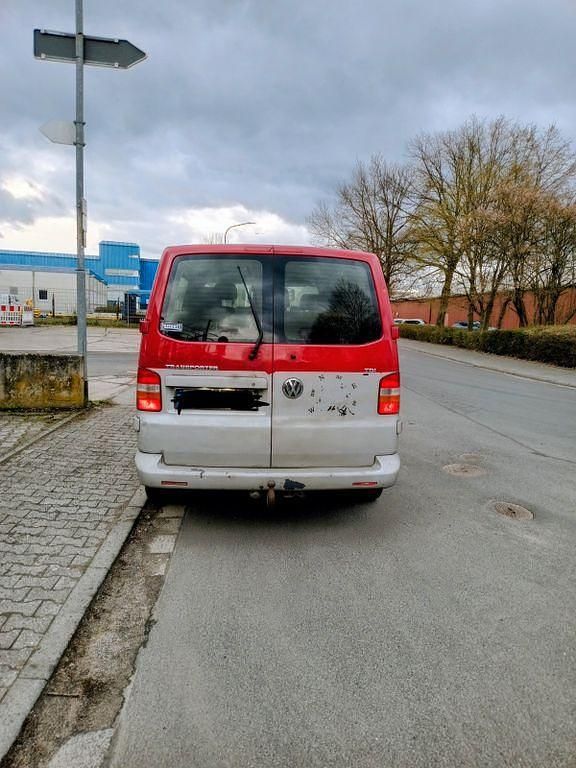 Gebraucht VW Transporter 178 PS (130 kW) 2006 Rot Van