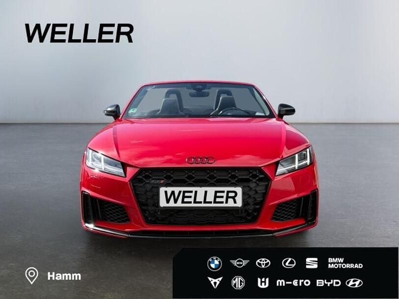 Gebraucht Audi TT Comfort 2023 Rot