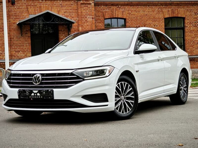 Gebraucht VW Jetta 150 PS (110 kW) 2018 Weiß Limousine