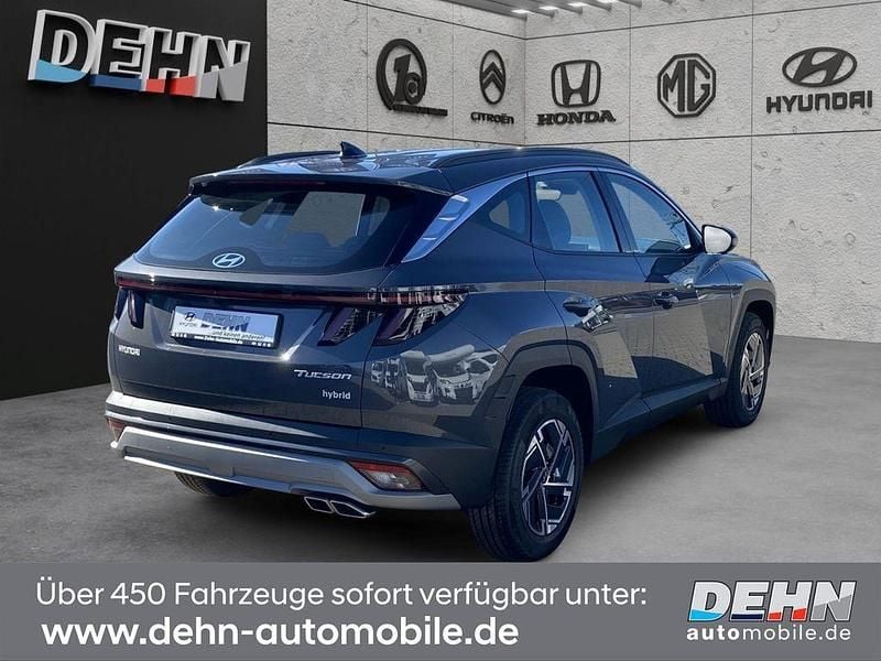 Neu Hyundai Tucson Select 215 PS (158 kW) 2025 Ecotronic grey SUV