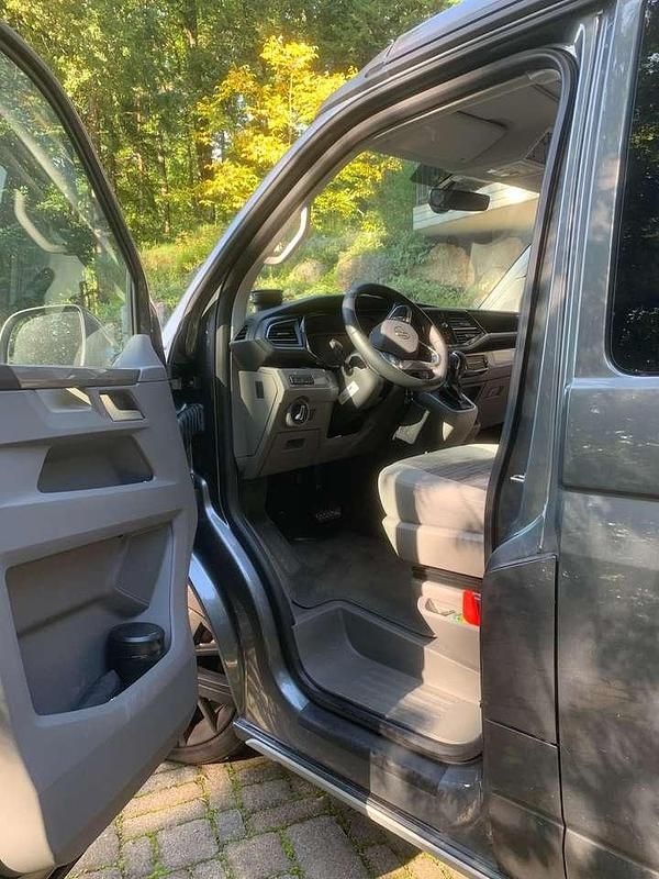 Gebraucht VW California California 150 PS (110 kW) 2024 Grau Van