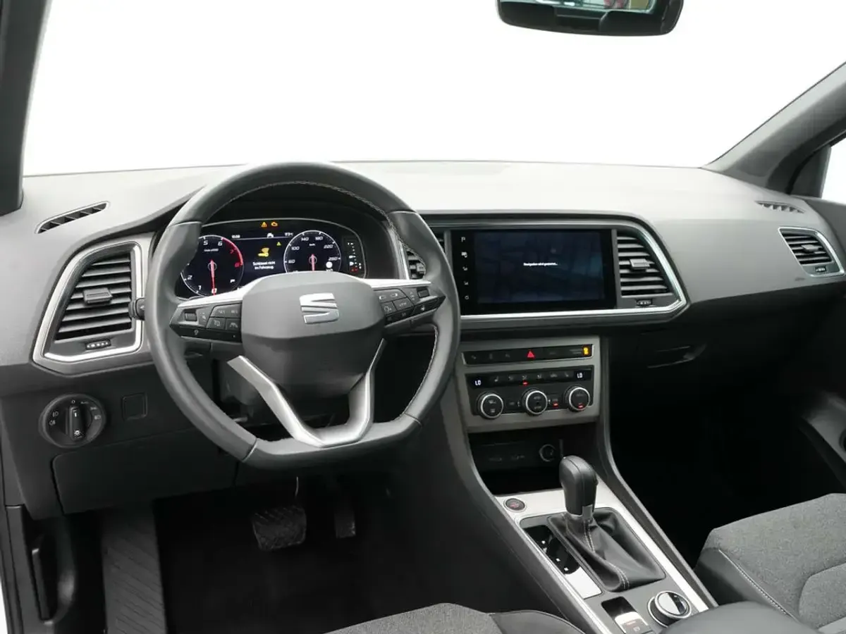 Gebraucht Seat Ateca Xperience 150 PS (110 kW) 2025 Weiss SUV
