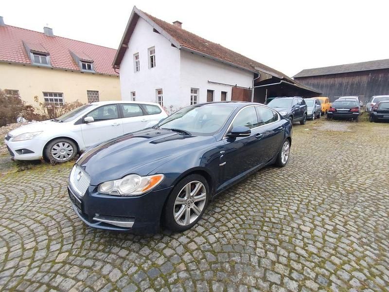 Gebraucht Jaguar XF Luxury 241 PS (177 kW) 2009 Blau Limousine