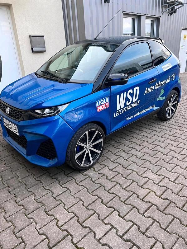 Blau Gebraucht 2024 Aixam Coupe GTI Coupé | 14.675 € (Superpreis) - Bild 1/4