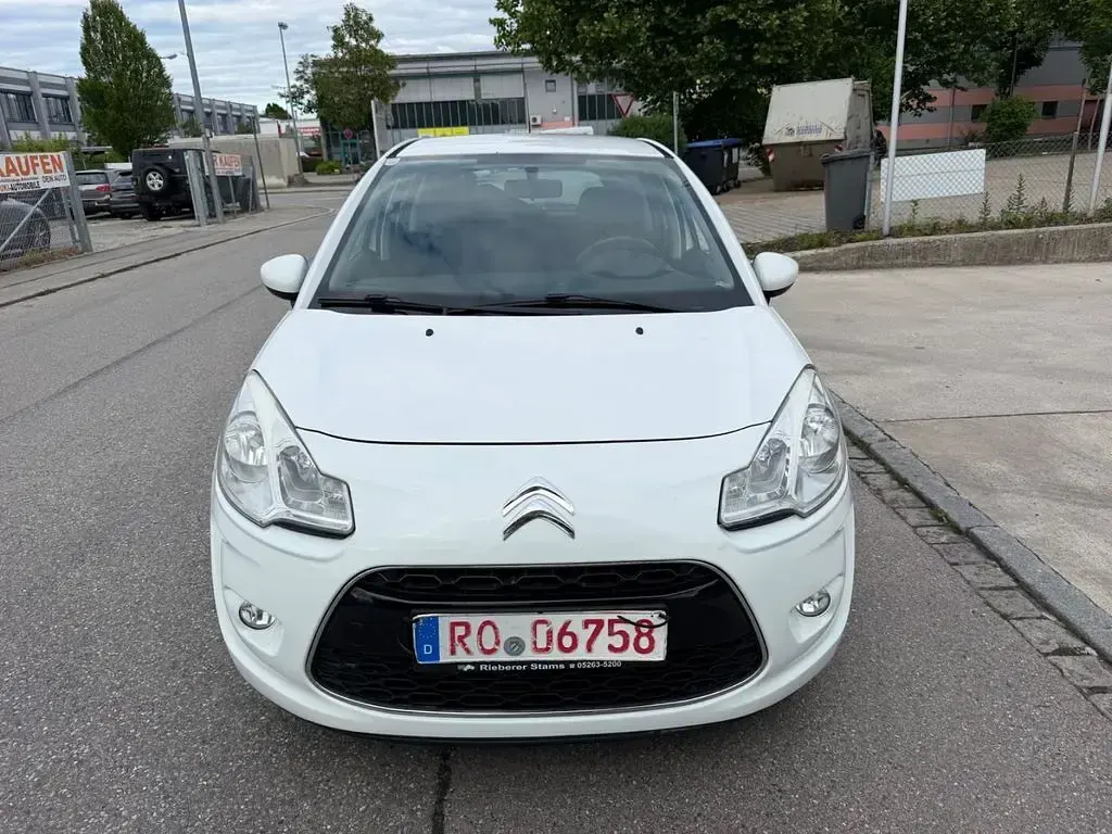 Gebraucht Citroën C3 Exclusive 73 PS (53 kW) 2010 Weiß Limousine