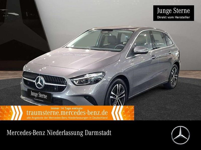 Grau Gebraucht 2024 Mercedes B250e Advanced Van / Kleinbus | 31.890 € (Guter Preis) - Bild 1/3