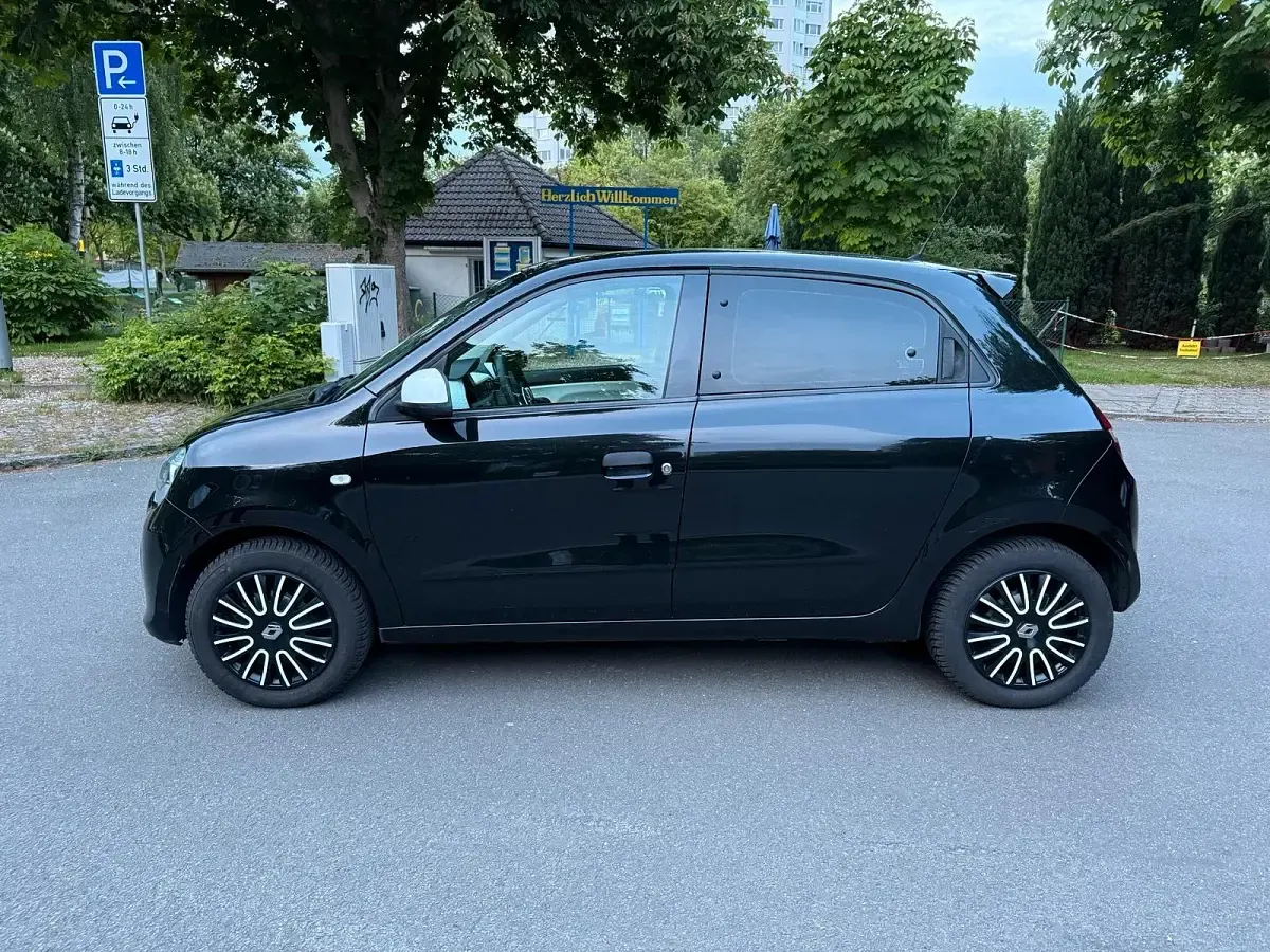 Gebraucht Renault Twingo 71 PS (52 kW) 2014 Schwarz Kleinwagen