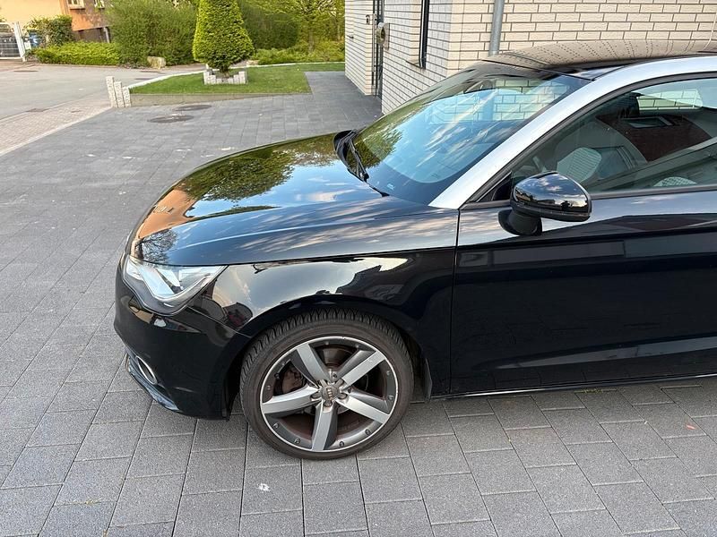 Gebraucht Audi A1 122 PS (89 kW) 2011 Schwarz Kleinwagen