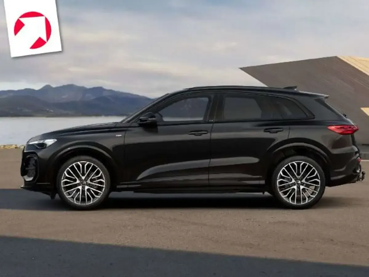 Neu Audi Q5 S-Line 204 PS (150 kW) 2026 Mythosschwarz metallic SUV