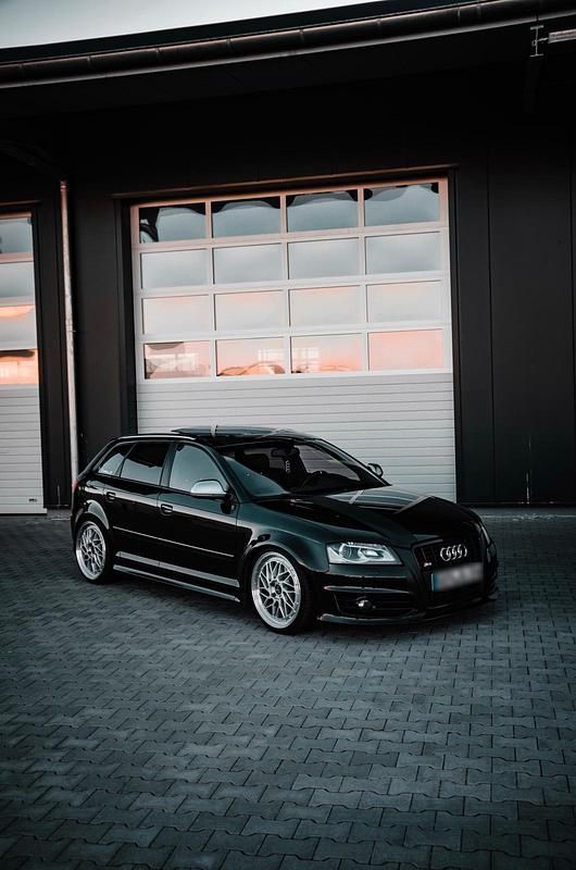 Gebraucht Audi S3 Sportback 265 PS (194 kW) 2009 Schwarz Kleinwagen