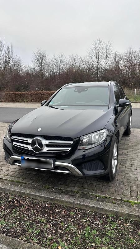 Gebraucht Mercedes GLC220 170 PS (125 kW) 2016 Schwarz SUV