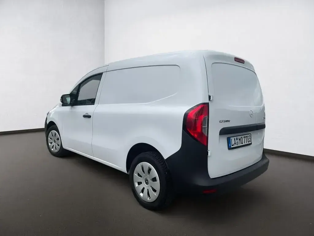 Gebraucht Mercedes Citan 112 116 PS (85 kW) 2023 Arktikwei Van / Kleinbus