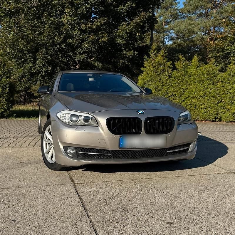 Gebraucht 2011 BMW 528 Limousine | 7.700 € (Fairer Preis) - Bild 1/4