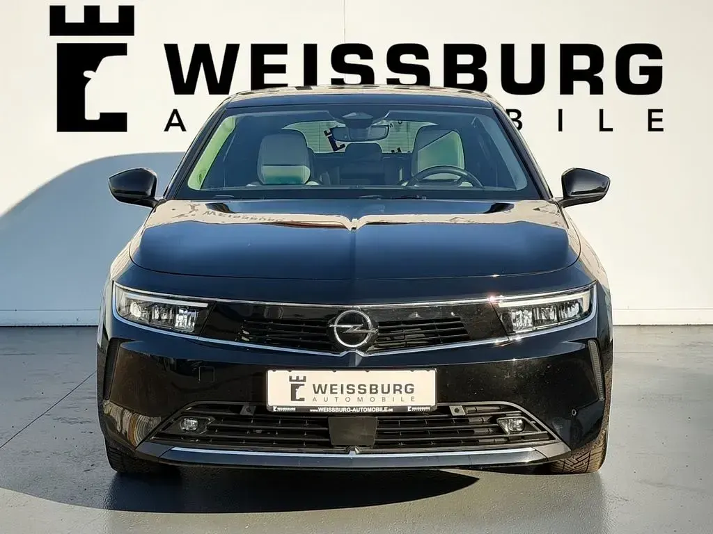 Gebraucht Opel Astra Elegance 131 PS (96 kW) 2023 Schwarz Kleinwagen