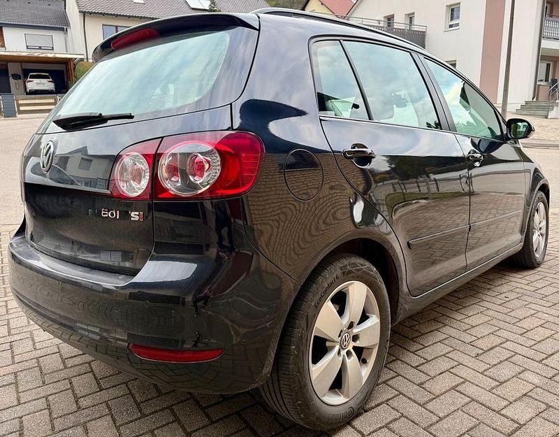 Gebraucht VW Golf Plus Cross 122 PS (89 kW) 2009 Schwarz Van / Kleinbus