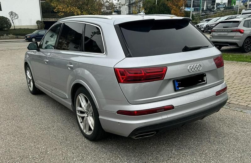 Gebraucht Audi Q7 S-Line 272 PS (200 kW) 2015 Silber SUV