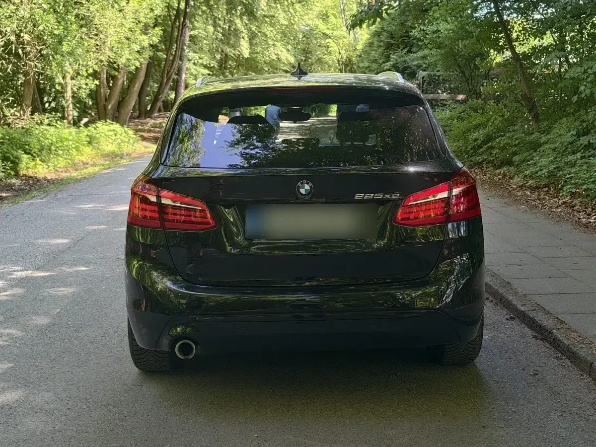 Gebraucht BMW 225 iPerformance 224 PS (164 kW) 2019 Schwarz Kombi