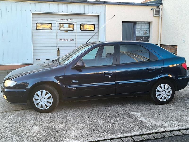 Gebraucht Citroën Xsara 75 PS (55 kW) 2000 Blau Limousine