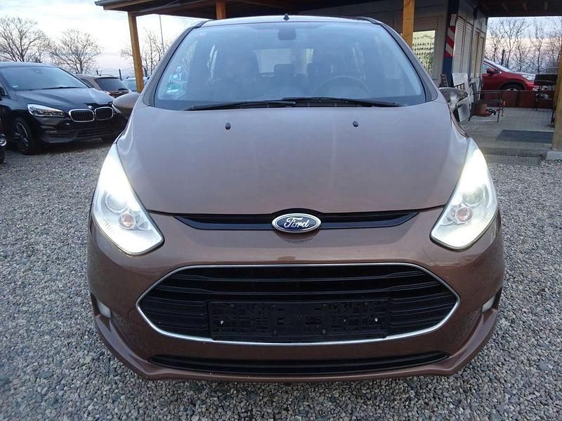 Gebraucht Ford B-MAX Titanium 105 PS (77 kW) 2013 Braun Van / Kleinbus