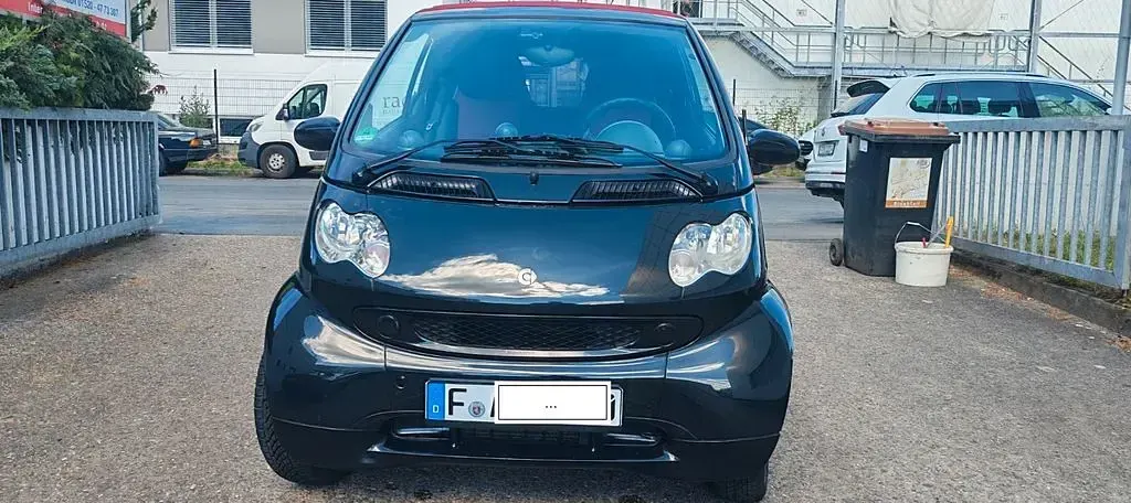 Gebraucht Smart ForTwo Cabrio 61 PS (44 kW) 2006 Schwarz Cabrio