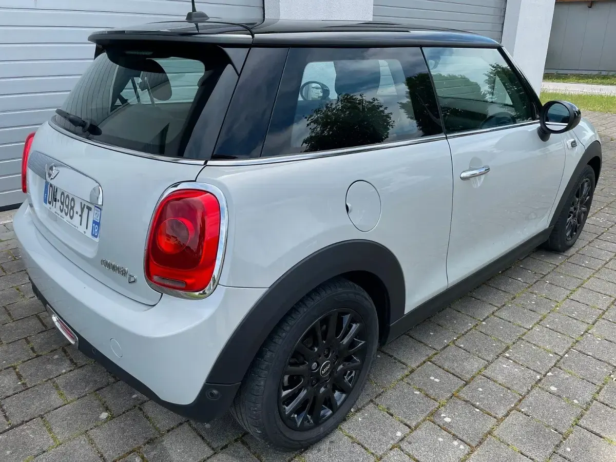 Occasion Mini Cooper D 116 ch (85 kW) 2014 Blanc Citadine