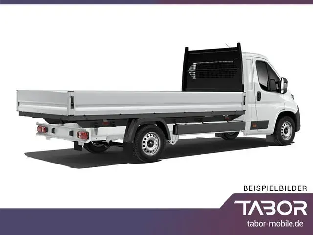 Neu Opel Movano 179 PS (131 kW) 2026 Weiß Van