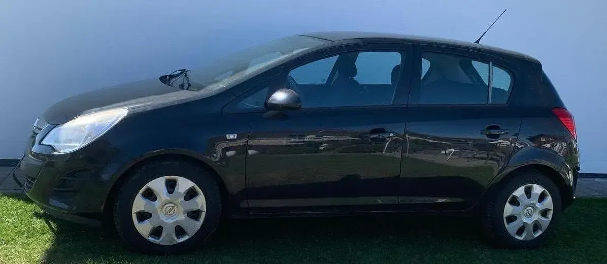 Usata Opel Corsa 100 CV (73 kW) 2013 Utilitaria