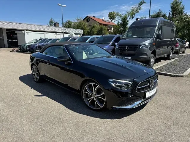 Gebraucht Mercedes E200 Avantgarde 197 PS (144 kW) 2021 Schwarz Cabrio