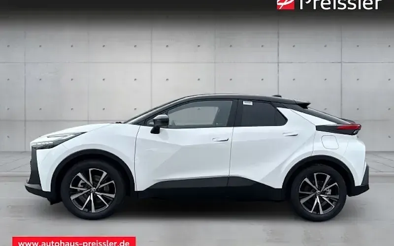 Gebraucht Toyota C-HR 223 PS (164 kW) 2025 Weiß SUV
