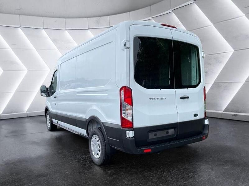Gebraucht Ford Transit Trend 131 PS (96 kW) 2024 Weiss Van