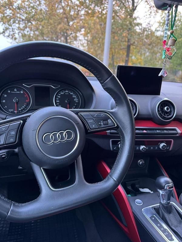 Gebraucht Audi Q2 Comfort 2019 Weiß SUV