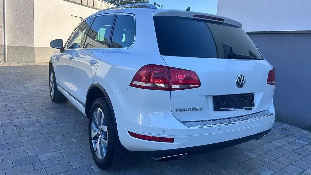 Gebraucht VW Touareg 245 PS (180 kW) 2013 Weiß SUV