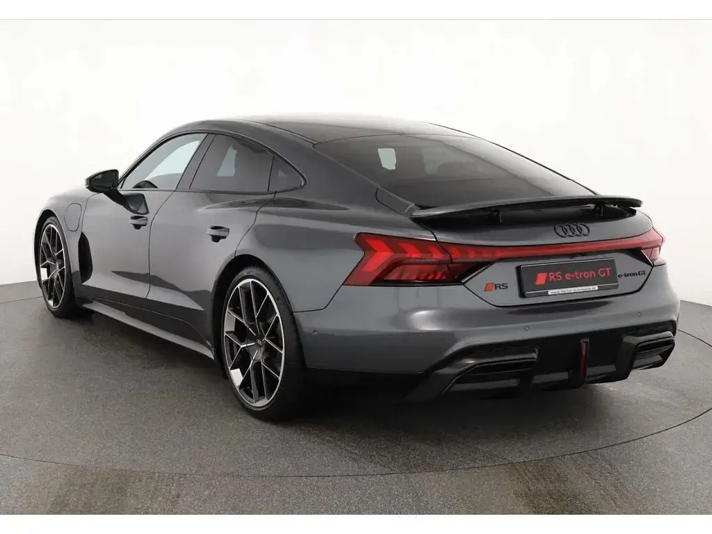 Neu Audi RS e-tron GT Performance 620 kW (843 PS) 2026 Grau Limousine