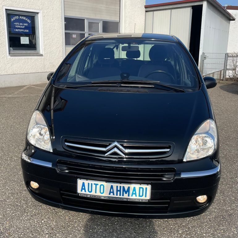 Schwarz Gebraucht 2007 Citroën Xsara Picasso Exclusive Van / Kleinbus | 999 € (Fairer Preis) - Bild 1/4