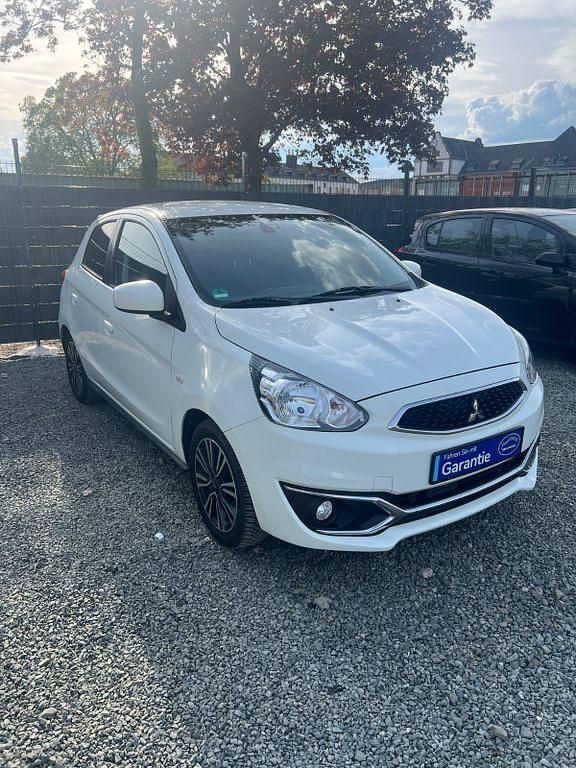 Gebraucht Mitsubishi Space Star Active 80 PS (58 kW) 2018 Weiß Kleinwagen