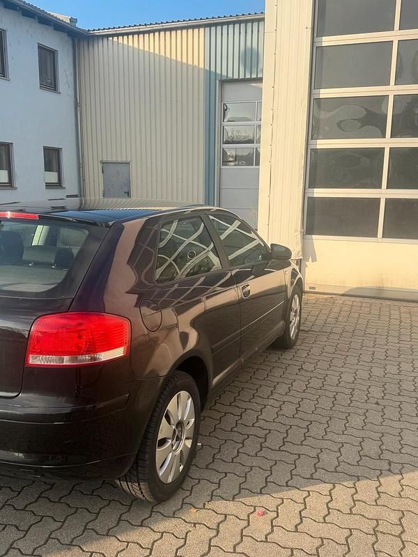 Gebraucht Audi A3 105 PS (77 kW) 2006 Schwarz Kleinwagen
