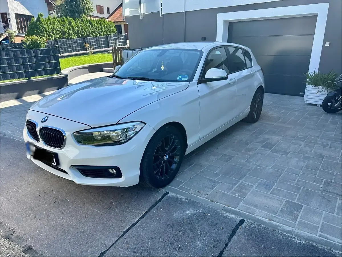 Gebraucht BMW 116 116 PS (85 kW) 2017 Weiß Kleinwagen