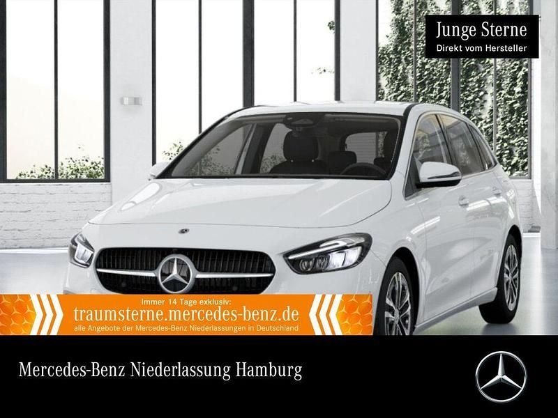 Gebraucht Mercedes B200 Advanced 150 PS (110 kW) 2025 Weiß Van / Kleinbus