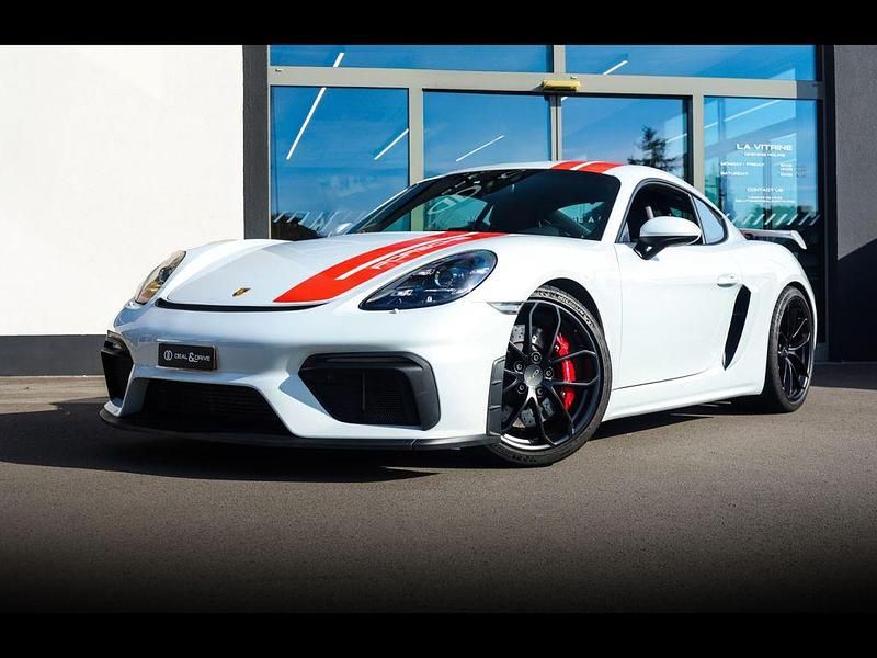 Weiß Gebraucht 2021 Porsche 718 Cayman GT4 Coupé | 109.999 € (Fairer Preis) - Bild 1/4