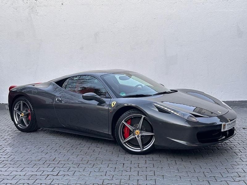 Gebraucht Ferrari 458 566 PS (416 kW) 2011 Girgio silverstone Coupé