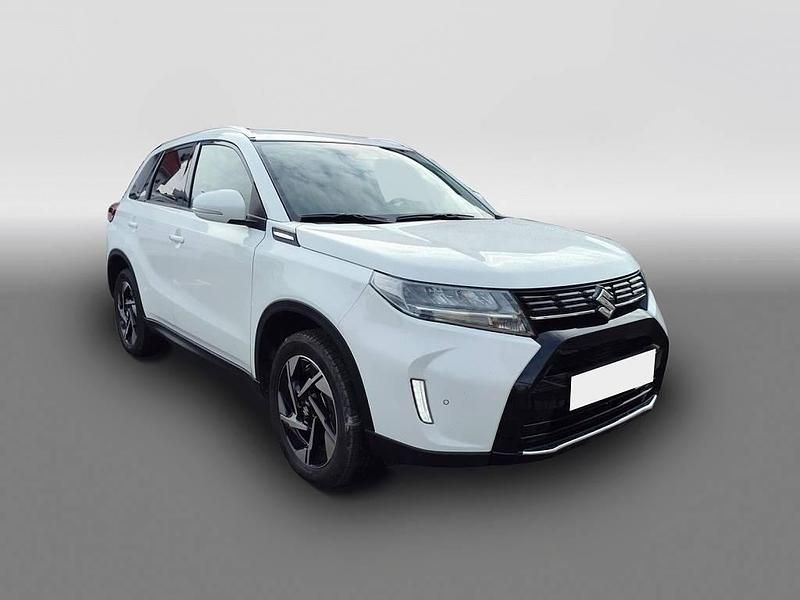 Gebraucht Suzuki Vitara Comfort+ 116 PS (85 kW) 2025 Weiß SUV