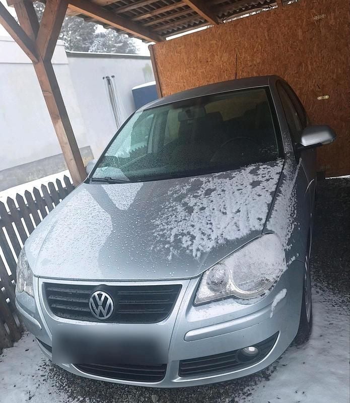Gebraucht VW Polo 70 PS (51 kW) 2007 Silber Kleinwagen