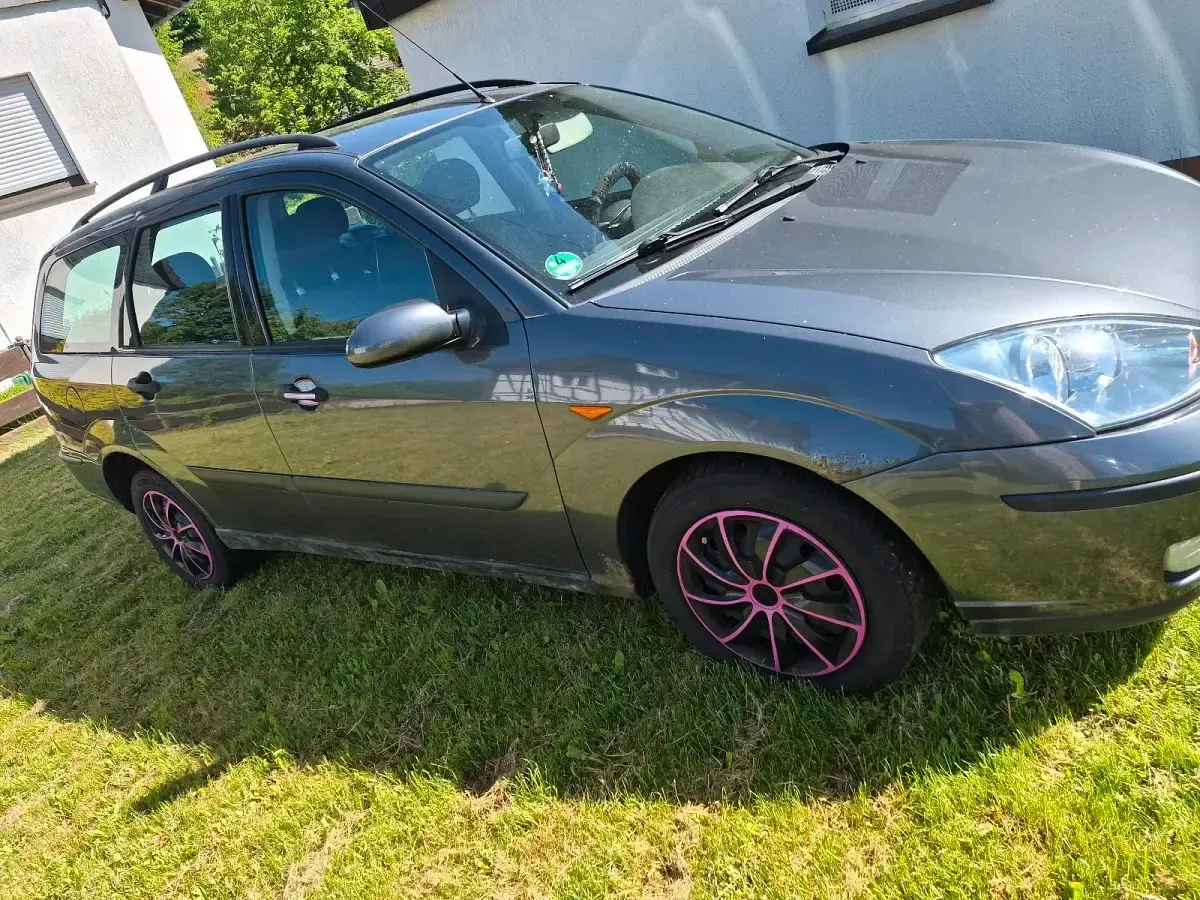 Used Ford Focus 115 HP (84 kW) 2004 Grey Estate