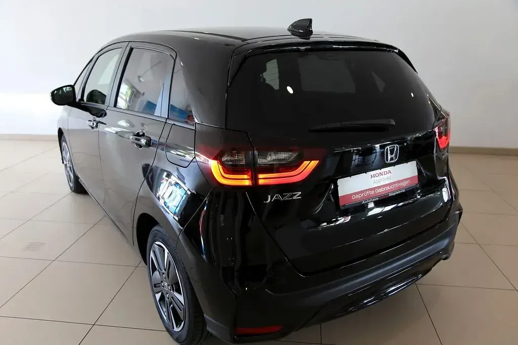 Gebraucht Honda Jazz Advance 122 PS (89 kW) 2023 Schwarz Kleinwagen